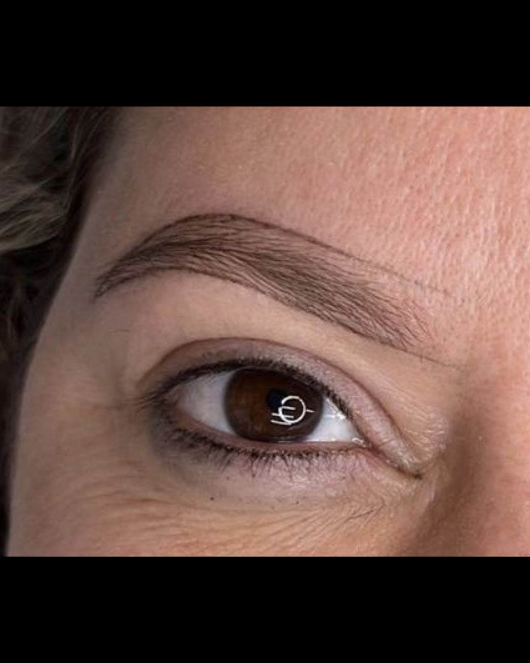 Diseño morfológico de cejas